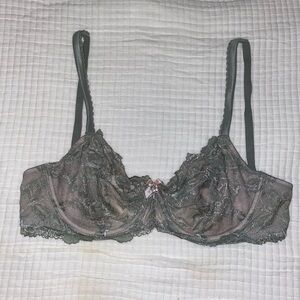Light green VS lace bra